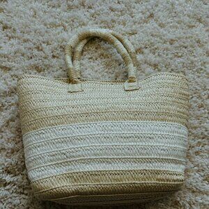 Altru Tote Bag Womens White & Beige Woven Straw Round Shoulder Double Strap